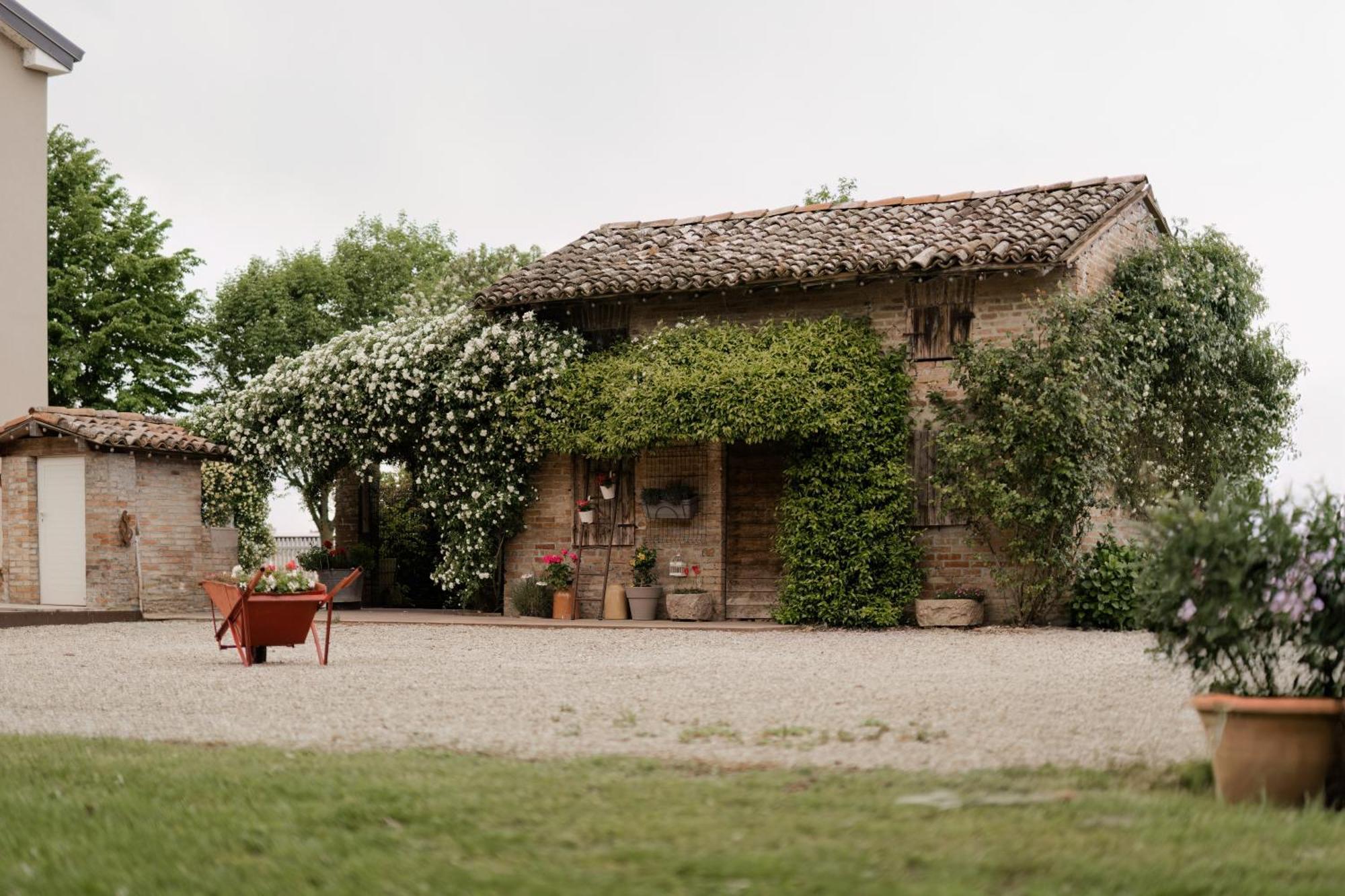 Agriturismo Mascudiera Fiorenzuola dʼArda Exteriér fotografie