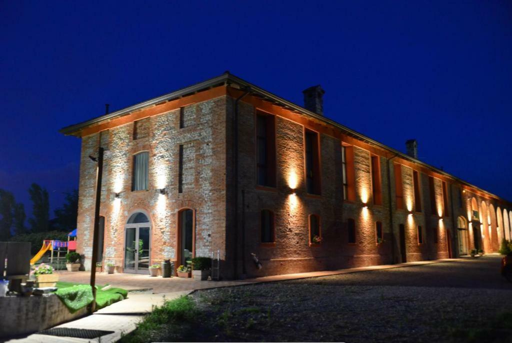 Agriturismo Mascudiera Fiorenzuola dʼArda Exteriér fotografie